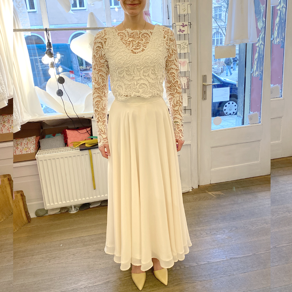 Hochzeitskleid zweiteiler aus Bayern