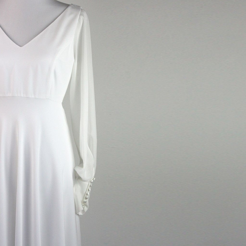 eine Option bei diesem Brautkleid lange  weite Blusenärmel