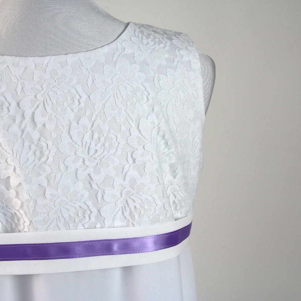 spitzenoberteil für großes Kommunionkleid aus Deutschland