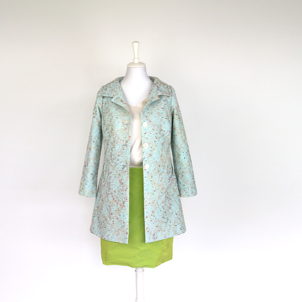 außergewöhnlicher Mantel aus dem Münchener Atelier ma-eins in der Rothmundstrasse